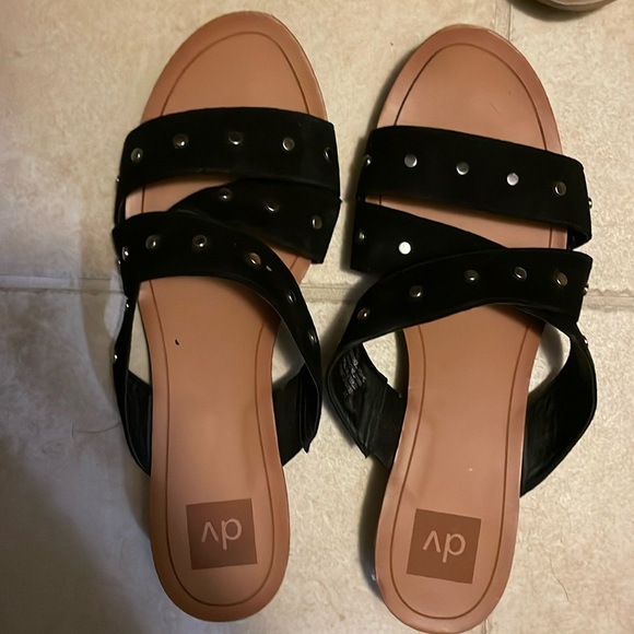 DV By Dolce Vita Black Sandals - Picture 1 of 2